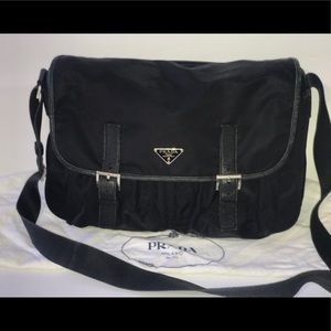 reversible guess bag